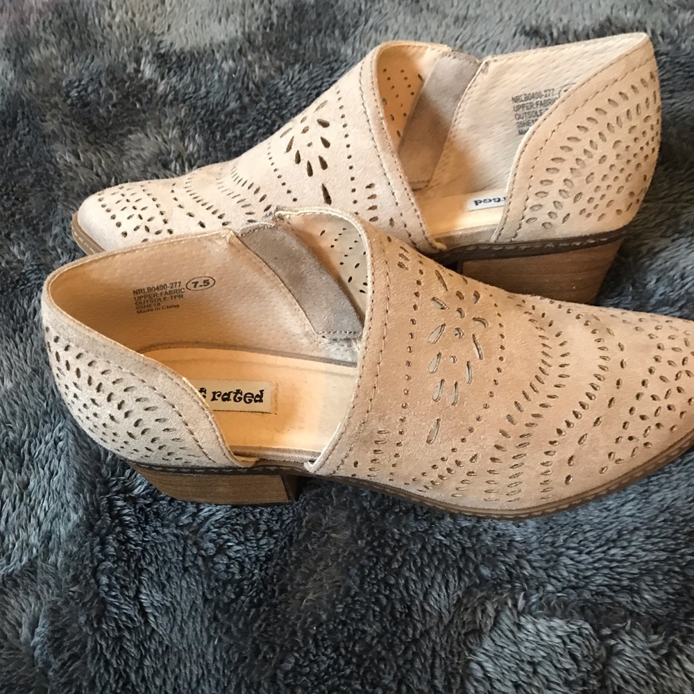 Not rated cut out booties 7.5 tan